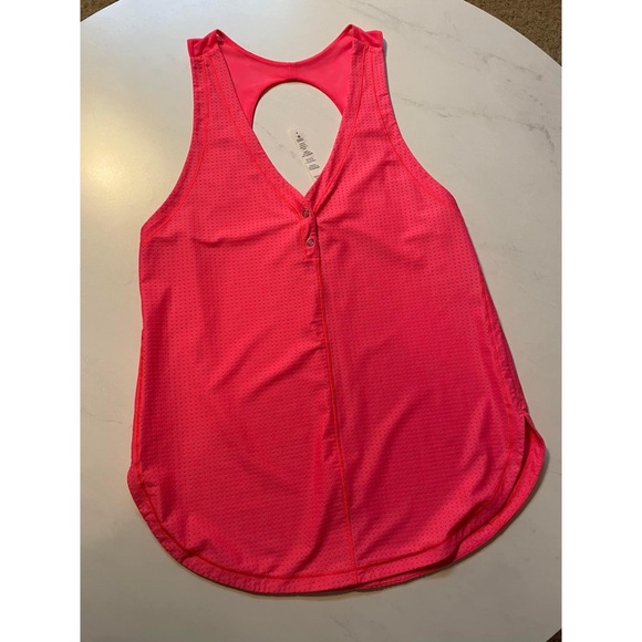 Lululemon Var-City Tank
Electric Coral - Picture 2 of 3